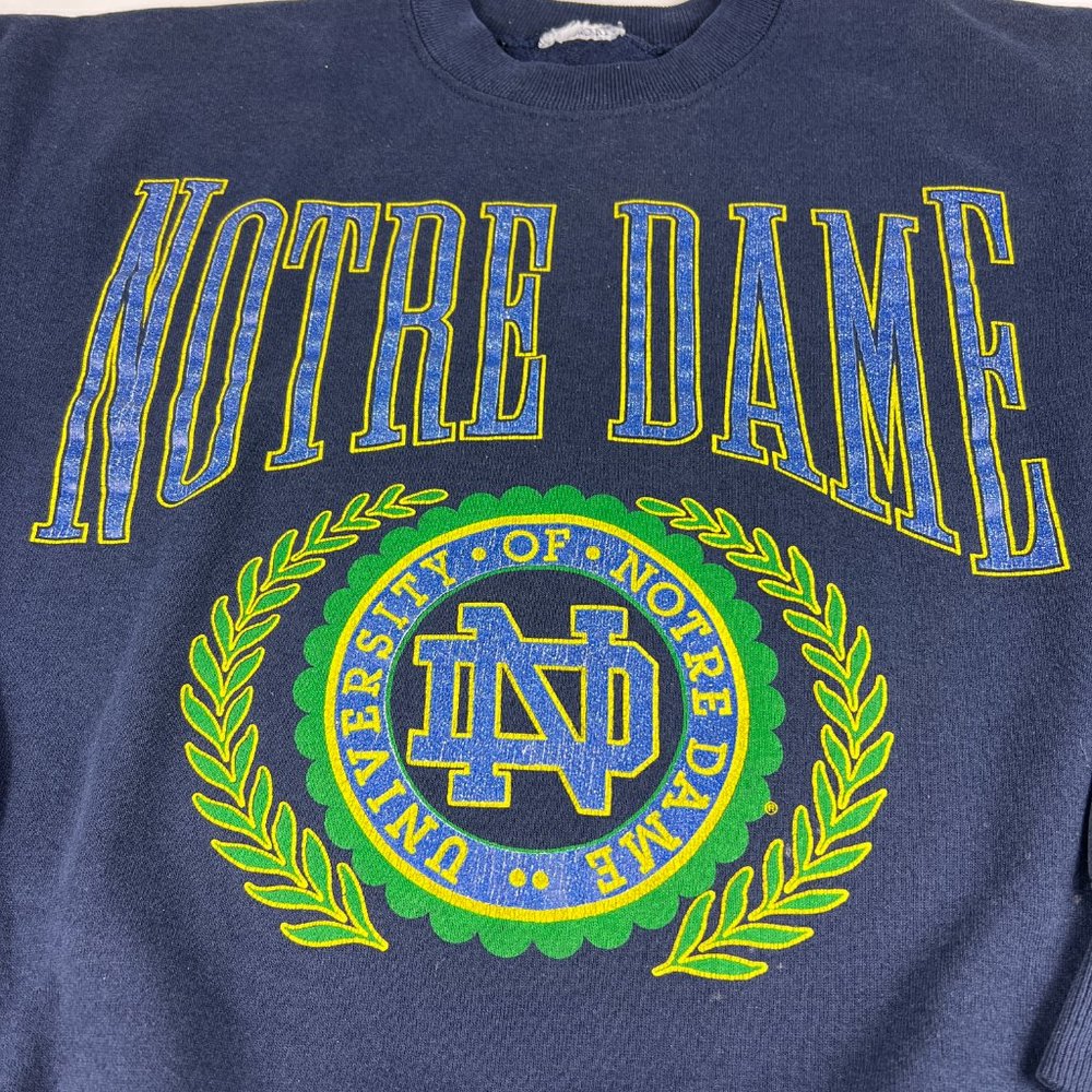 VTG NCAA Notre Dame Fightin Irish Sweatshirt Large Blue Faded Stained Crewneck - Picture 4 of 15